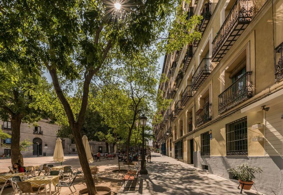 Piso De Lujo En Madrid Centro La Dolce Vita Esterno foto